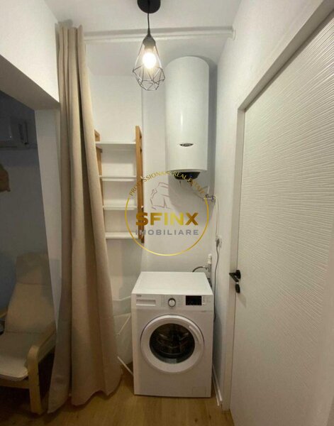 Iancului, apartament 2 camere, metrou 3 minute, boiler, balcon generos.